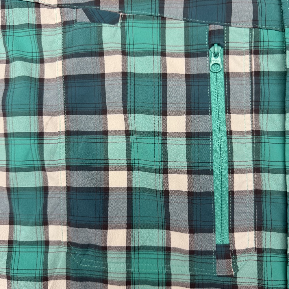 Under Armour Green Plaid Short Sleeve Button-Up Shirt Size Large‎ - Picture 4 of 8
